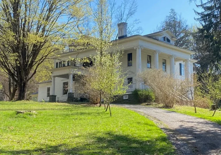Wow! On 63 acres in New York! Collis P. Huntington House, almost 5,000 sf. $725,000 Wow! On 63 acres in New York! Collis P. Huntington House, almost 5,000 sf. $725,000